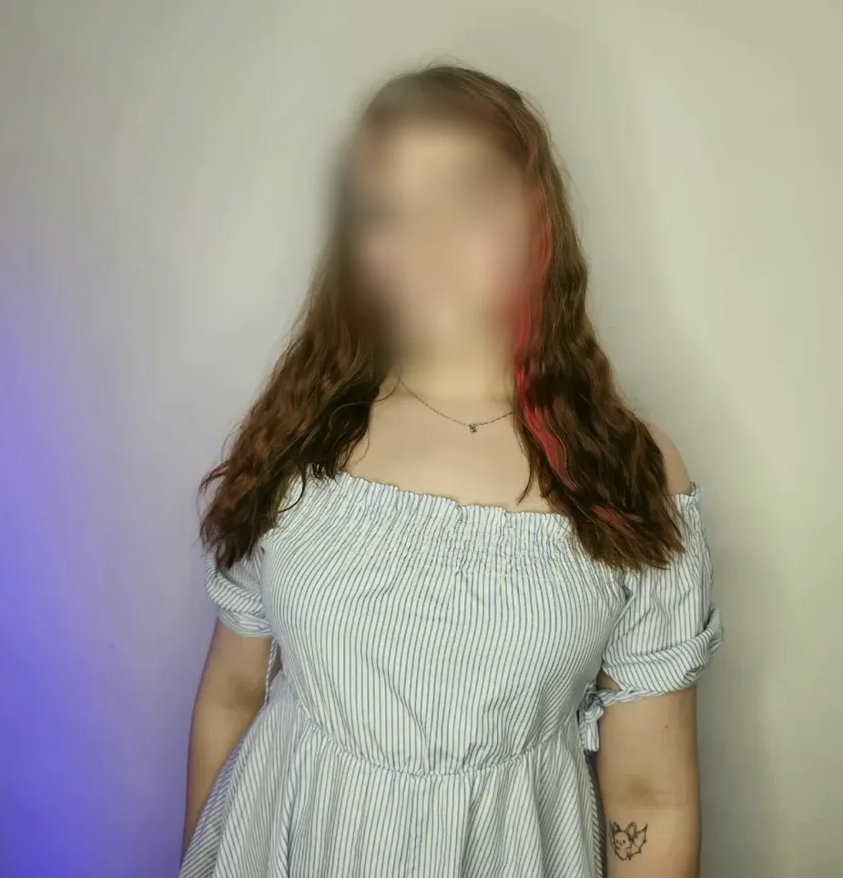 Thea, 21